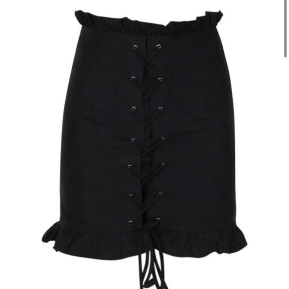 NWT BooHoo Black Ruffle Mini Skirt Size 12 - Picture 2 of 5